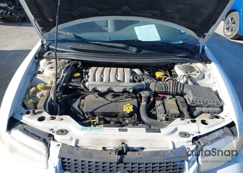 1997 Chrysler Sebring Jx z USA, uszkodzony, nr VIN 3C3EL45H4VT624613